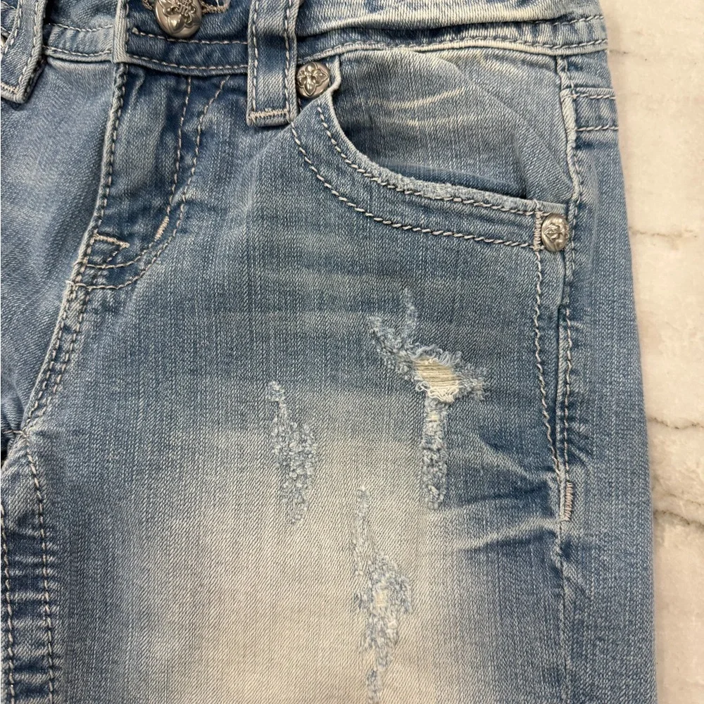 Miss Me NWOT Denim Shorts Never Worn Rhinestones - Picture 11 of 14